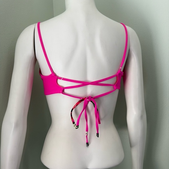 Maaji Bikini Top Reversible Neon Pink - Picture 1 of 7
